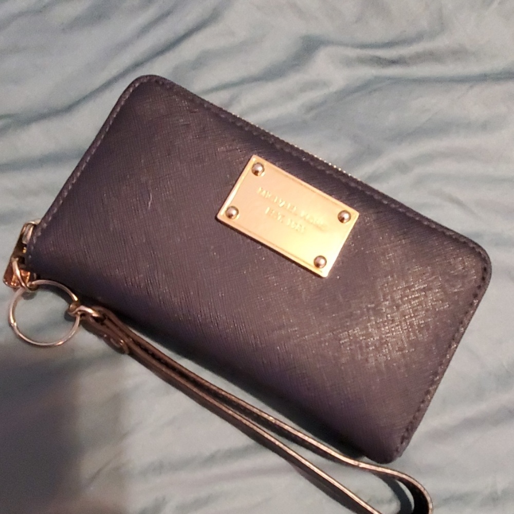 Michael Kors clutch wallet!